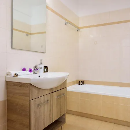 Seperi Deep Blue 3 Apartment